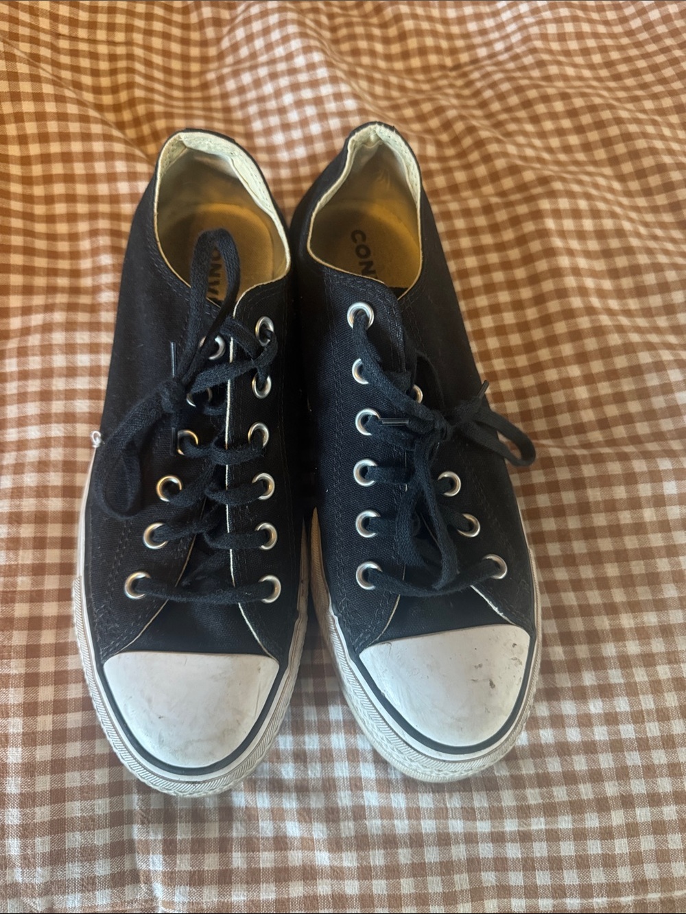 Converse Black Canvas Low-Top Men’s Sneakers with White Toe Caps